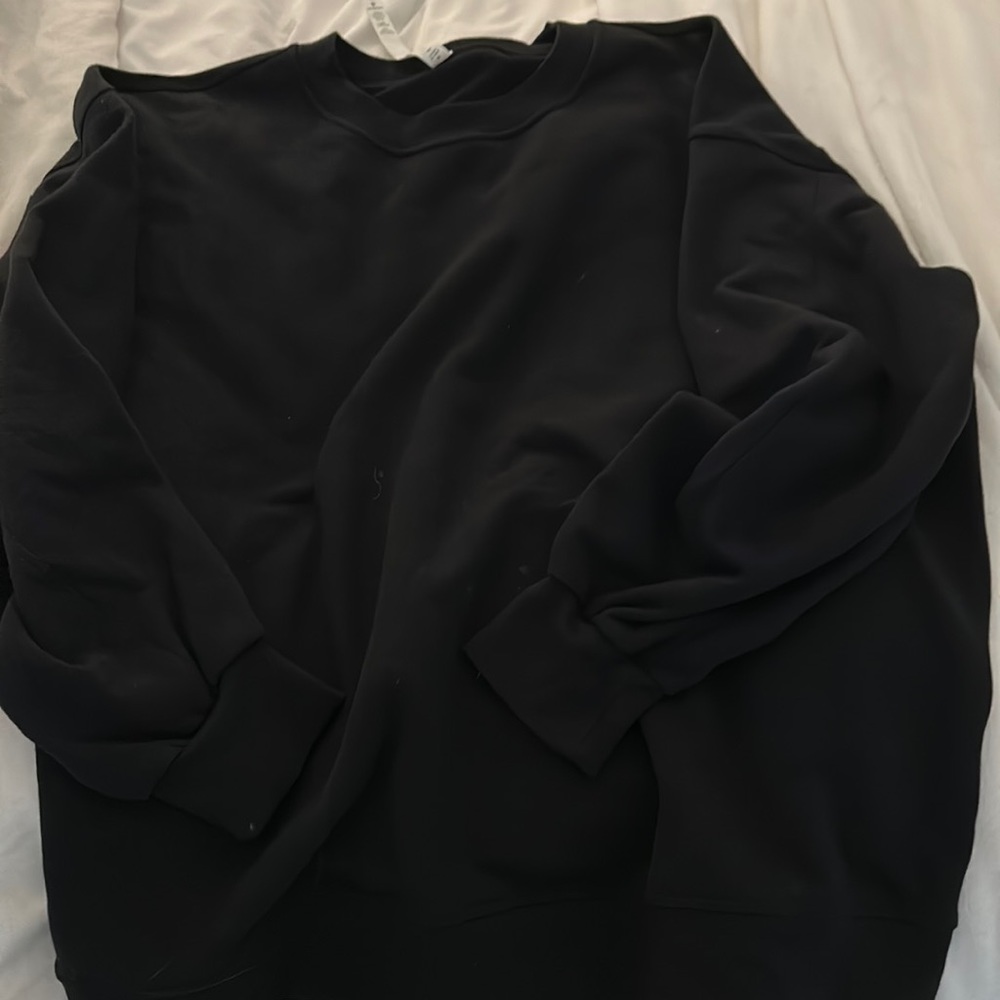 Lululemon perfectly oversized crew